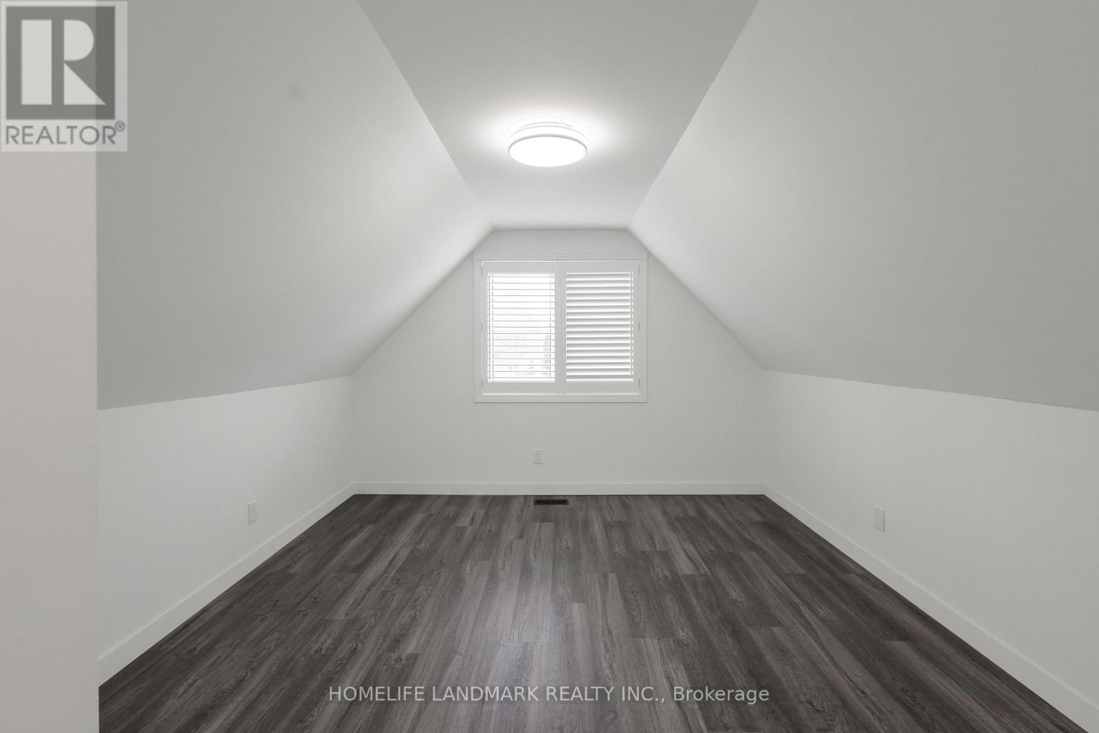 579 Paradise Crescent, Waterloo, Ontario  N2T 2J7 - Photo 35 - X13021972