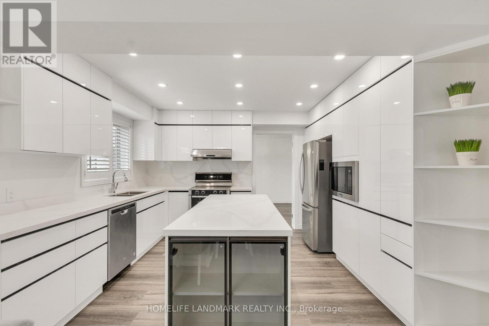 579 Paradise Crescent, Waterloo, Ontario  N2T 2J7 - Photo 7 - X13021972