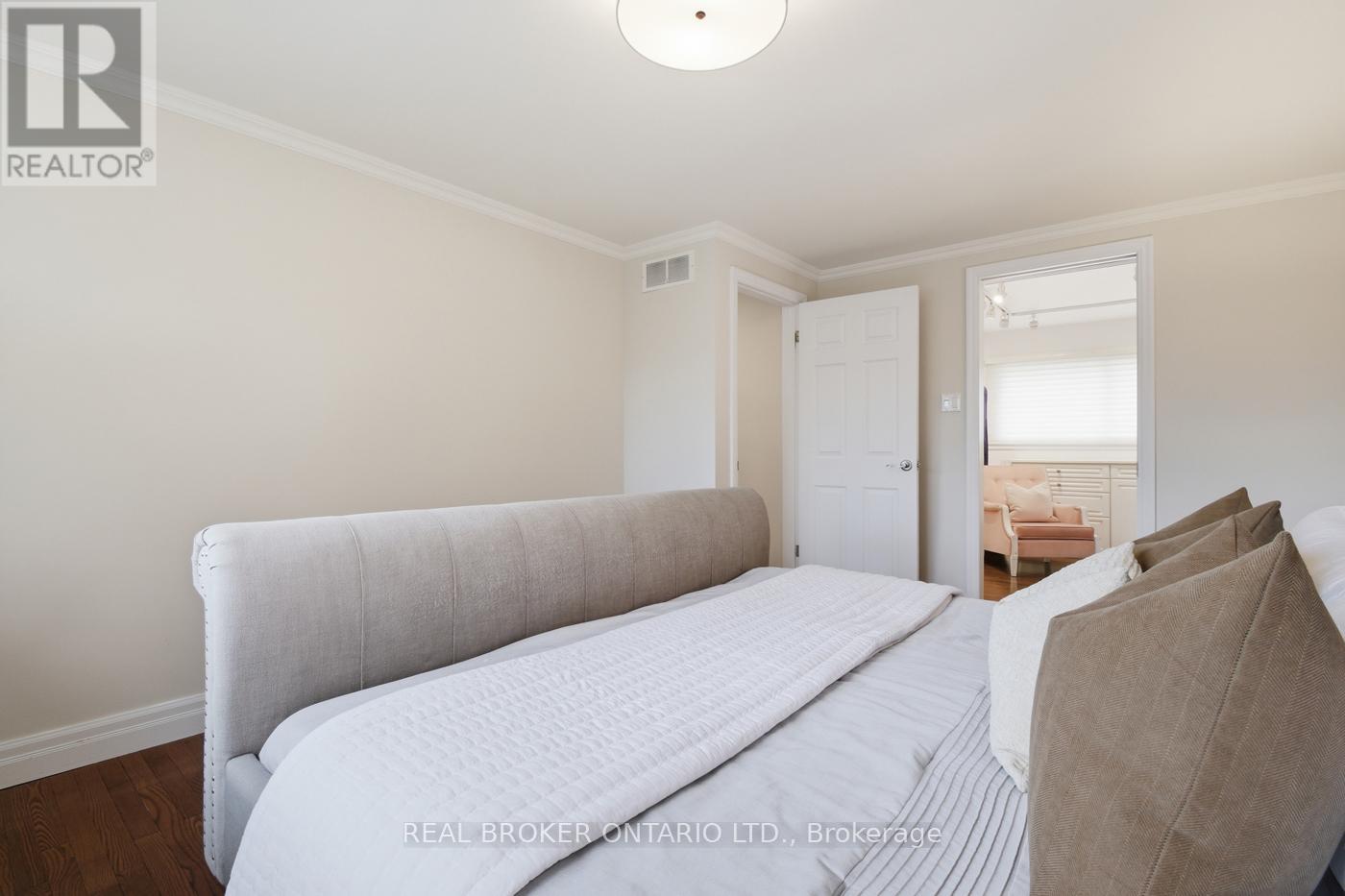 25 Victor Boulevard, St. Catharines, Ontario  L2T 2B4 - Photo 19 - X13021976