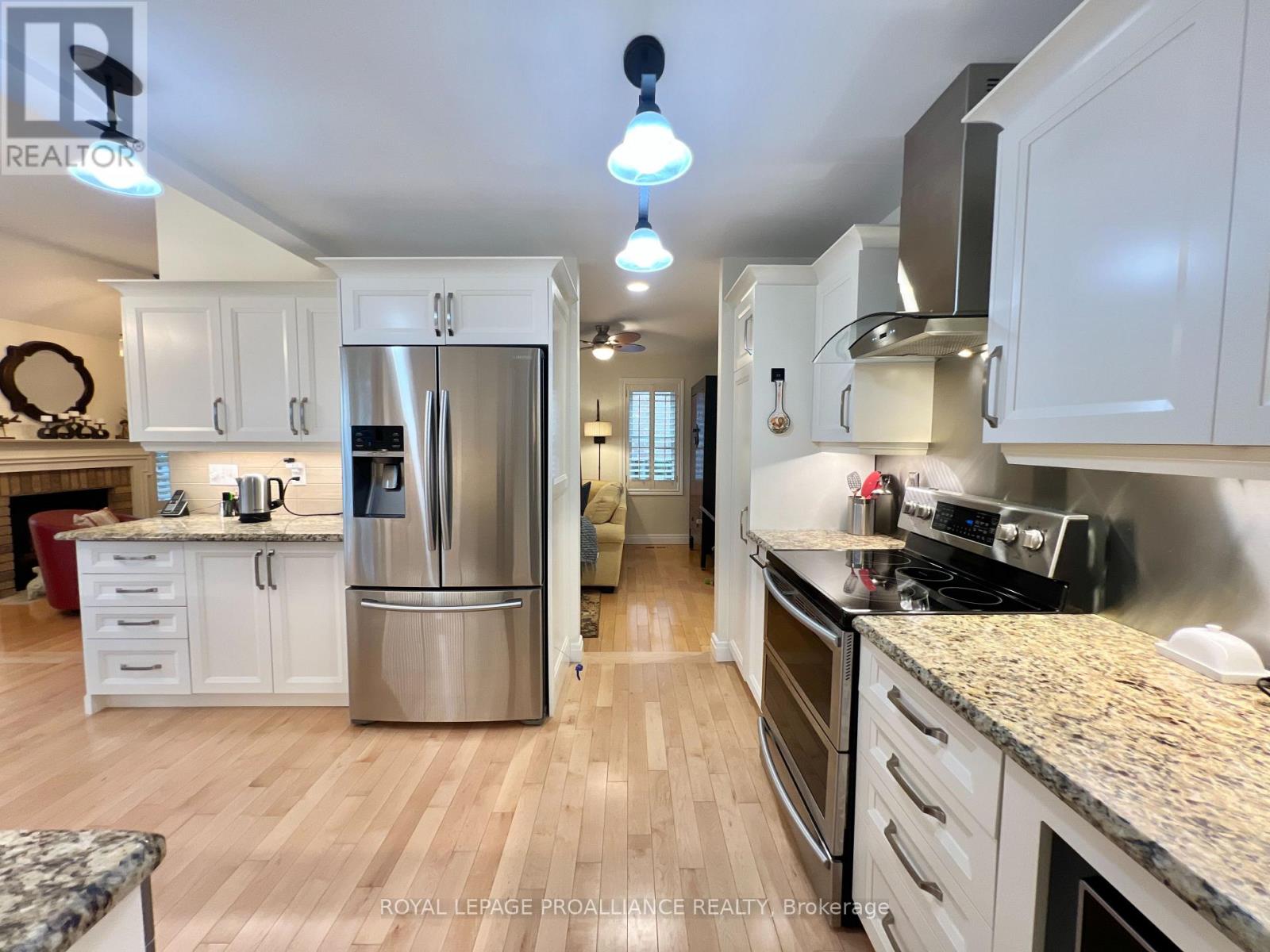 20 Georgian Court, Belleville, Ontario  K8N 5R3 - Photo 19 - X12877448