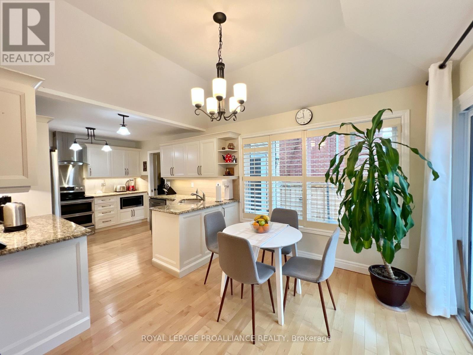 20 Georgian Court, Belleville, Ontario  K8N 5R3 - Photo 17 - X12877448