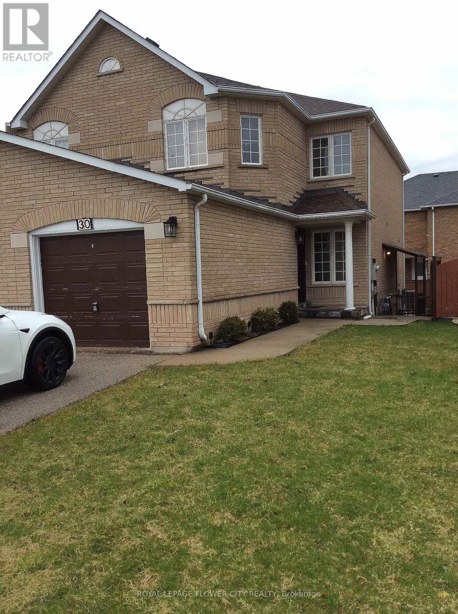 30 CONDOTTI DRIVE, Vaughan, Ontario