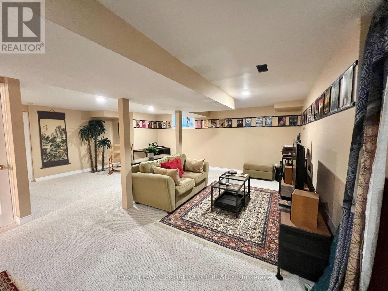 20 Georgian Court, Belleville, Ontario  K8N 5R3 - Photo 35 - X12877448