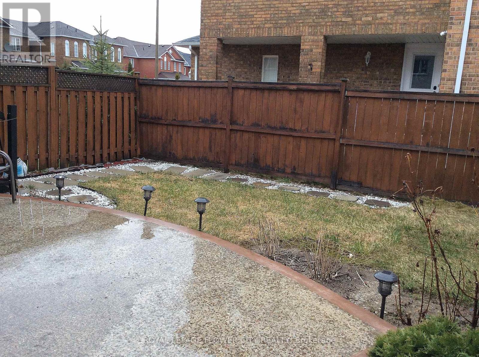 30 Condotti Drive, Vaughan, Ontario  L4H 2C8 - Photo 30 - N12987158