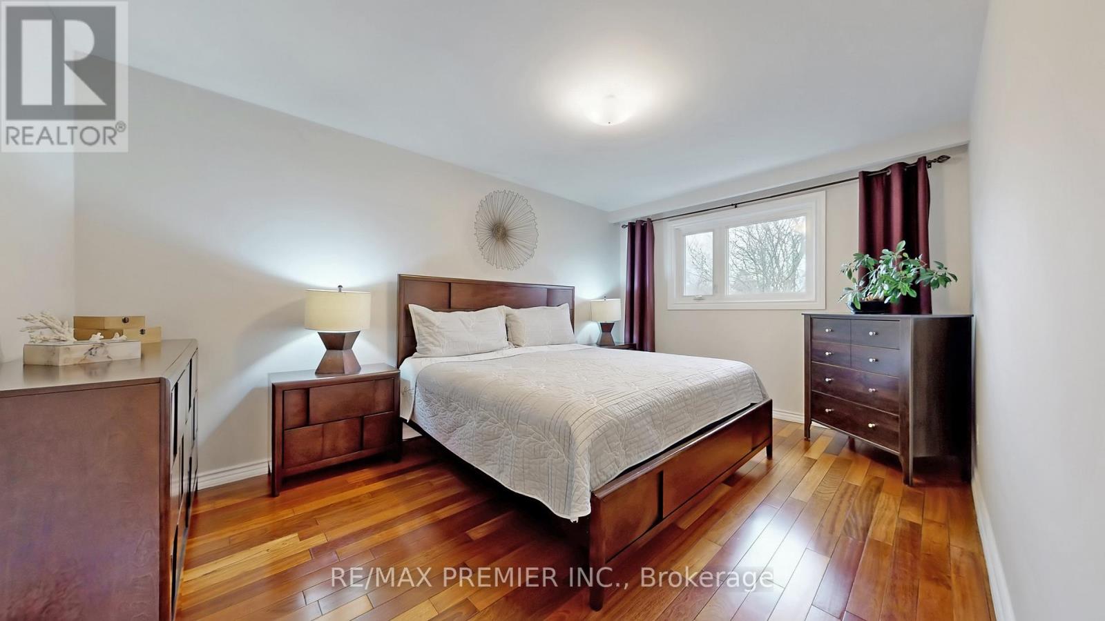 9 Tilden Crescent, Toronto, Ontario  M9P 1V6 - Photo 16 - W13021554