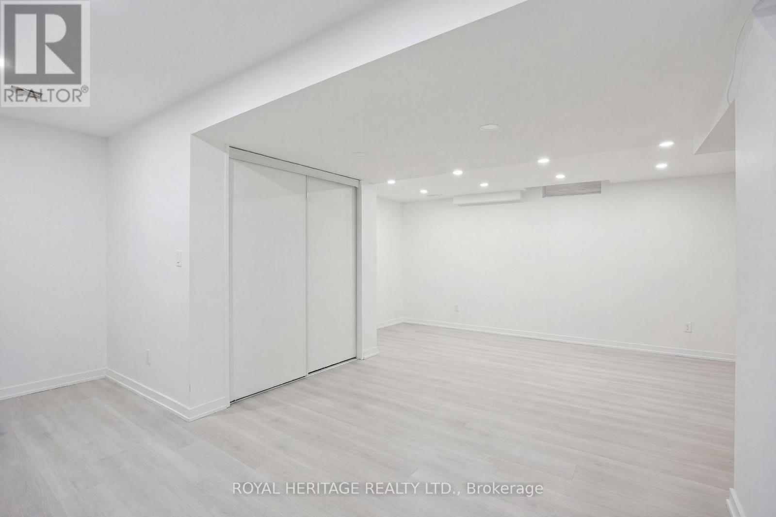 1251 Quest Circle, Mississauga, Ontario  L5N 8B6 - Photo 21 - W12878988