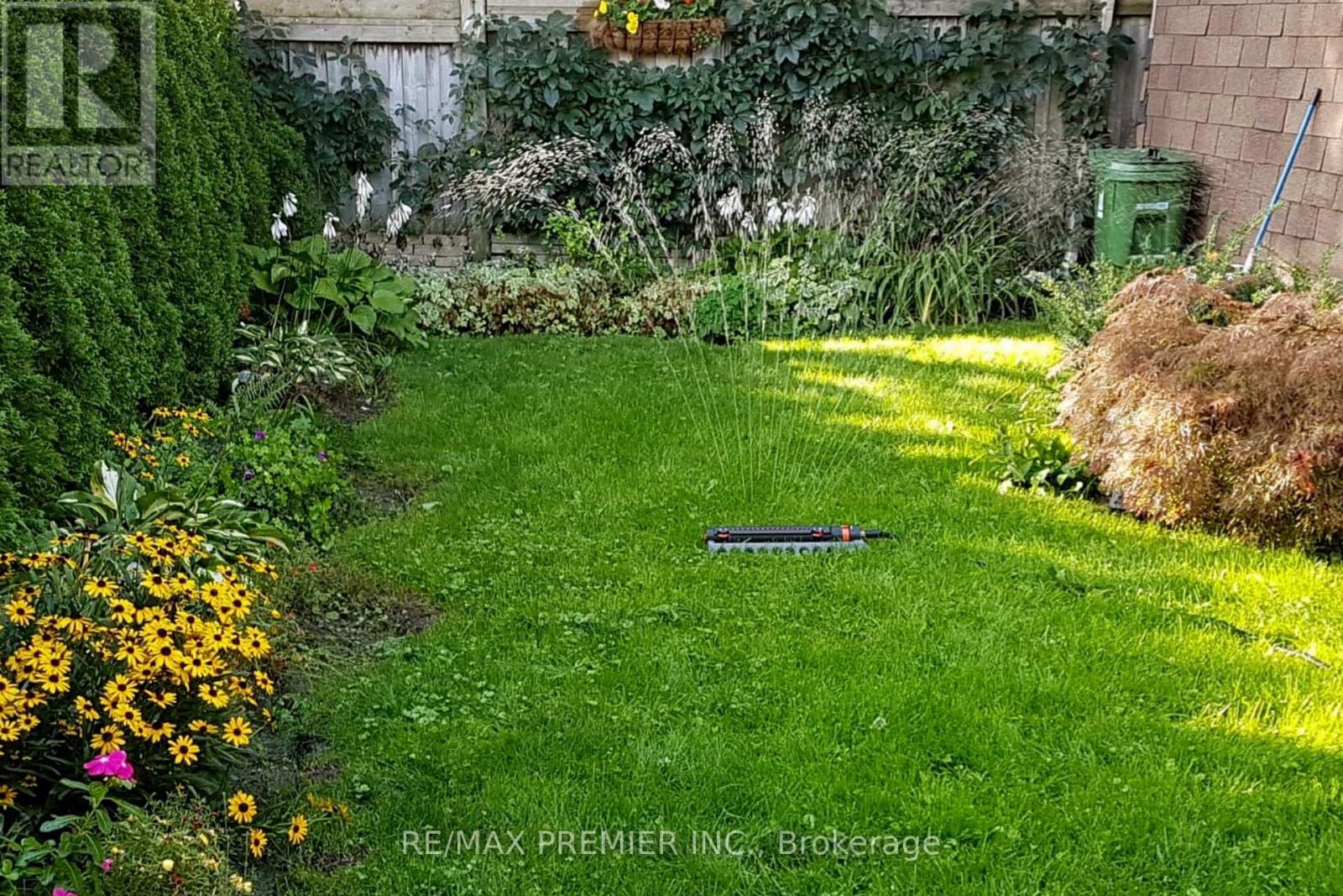 9 Tilden Crescent, Toronto, Ontario  M9P 1V6 - Photo 46 - W13021554