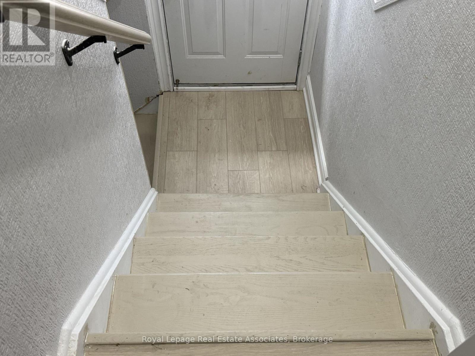 Lower - 60 Toby Crescent, Hamilton, Ontario  L8T 2N8 - Photo 15 - X12940776