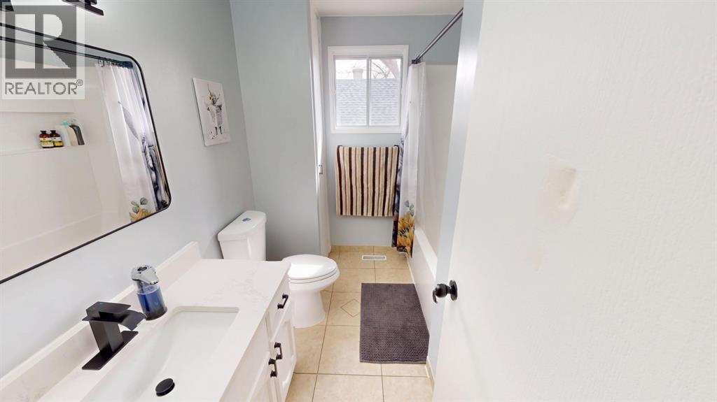 427 4 Street, Bassano, Alberta  T0J 0B0 - Photo 8 - A2302296