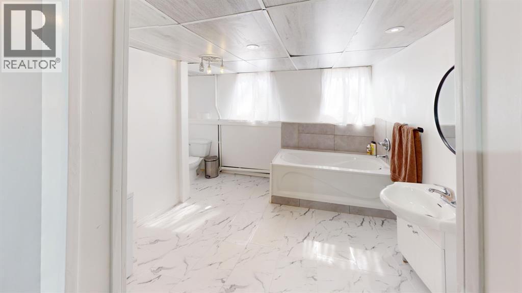 427 4 Street, Bassano, Alberta  T0J 0B0 - Photo 16 - A2302296