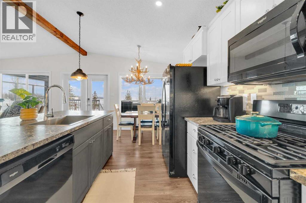 19, 41019 Range Road 11, Rural Lacombe County, Alberta  T0C 0J1 - Photo 7 - A2282135