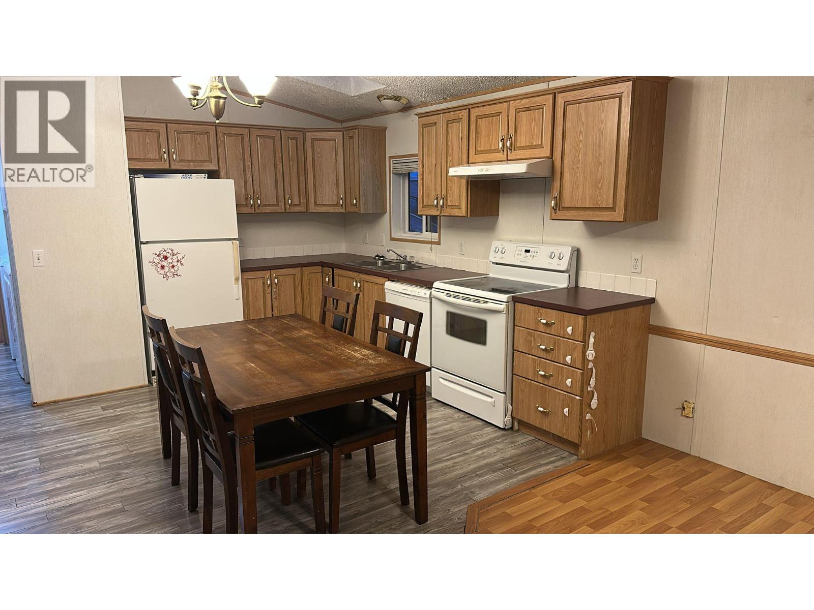 6549 Wildmare Subdivision Unit# 62, Chetwynd, British Columbia  V0C 1J0 - Photo 6 - 10369808