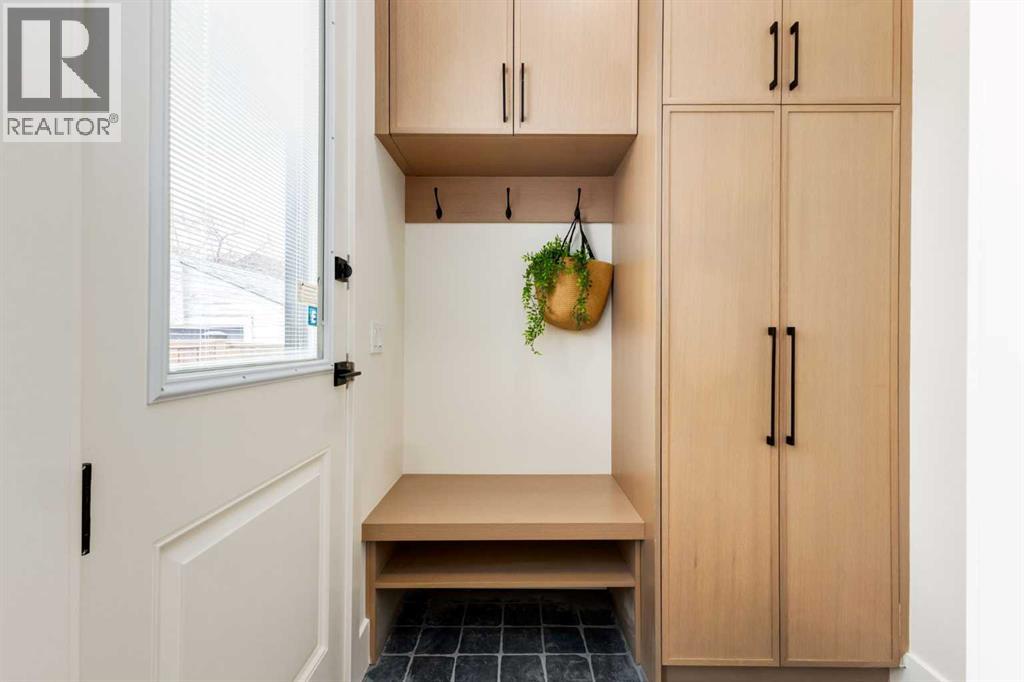 631 28 Avenue NW, Calgary, Alberta  T2M 2L2 - Photo 13 - A2276819