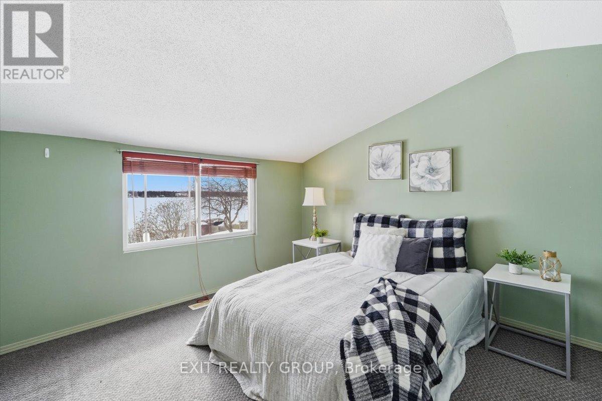 1083 Lakeside Drive, Prince Edward County (Ameliasburg Ward), Ontario  K0K 1T0 - Photo 13 - X13022136