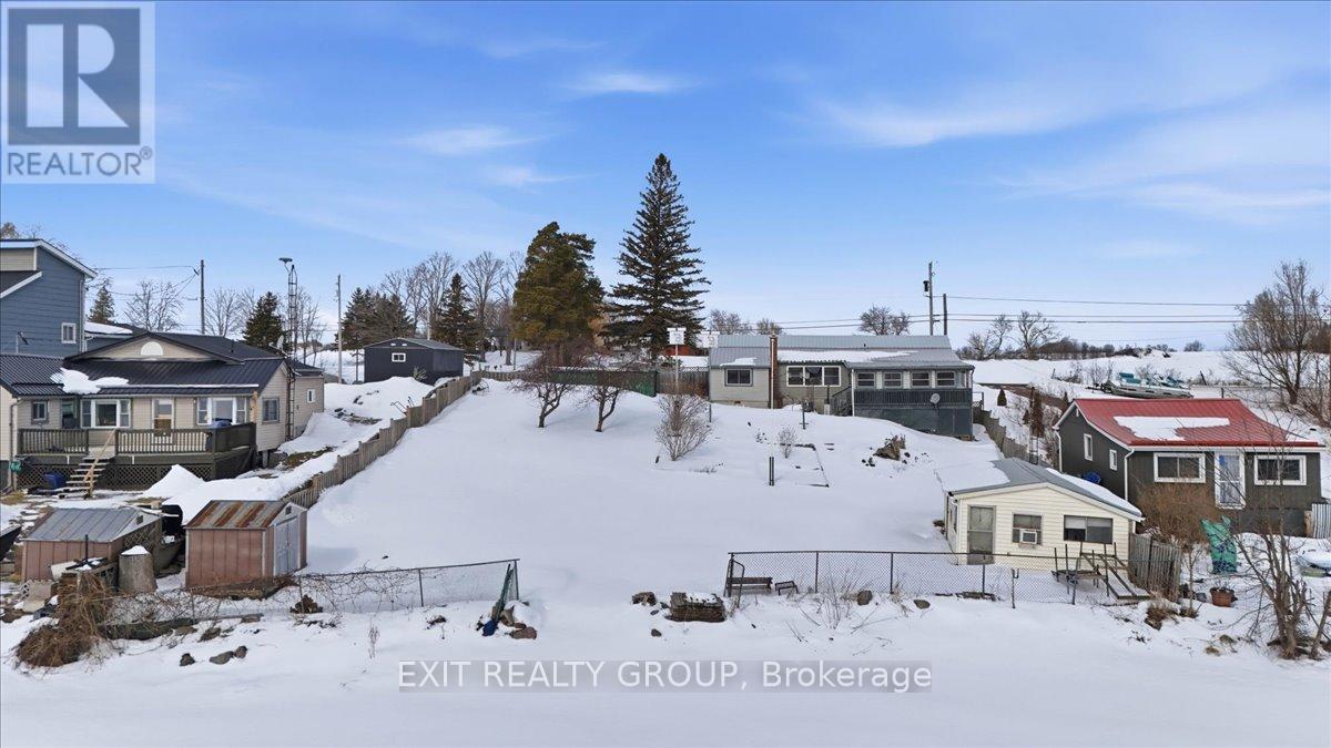 1083 Lakeside Drive, Prince Edward County (Ameliasburg Ward), Ontario  K0K 1T0 - Photo 31 - X13022136