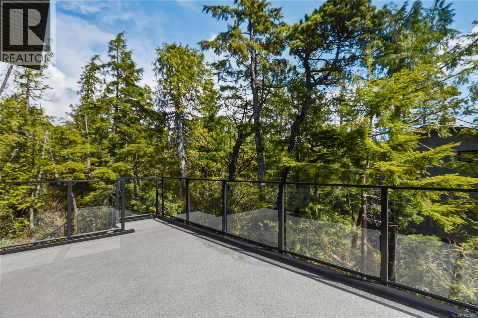 823 Lorne White Pl, Ucluelet, British Columbia  V0R 3A0 - Photo 6 - 1027806