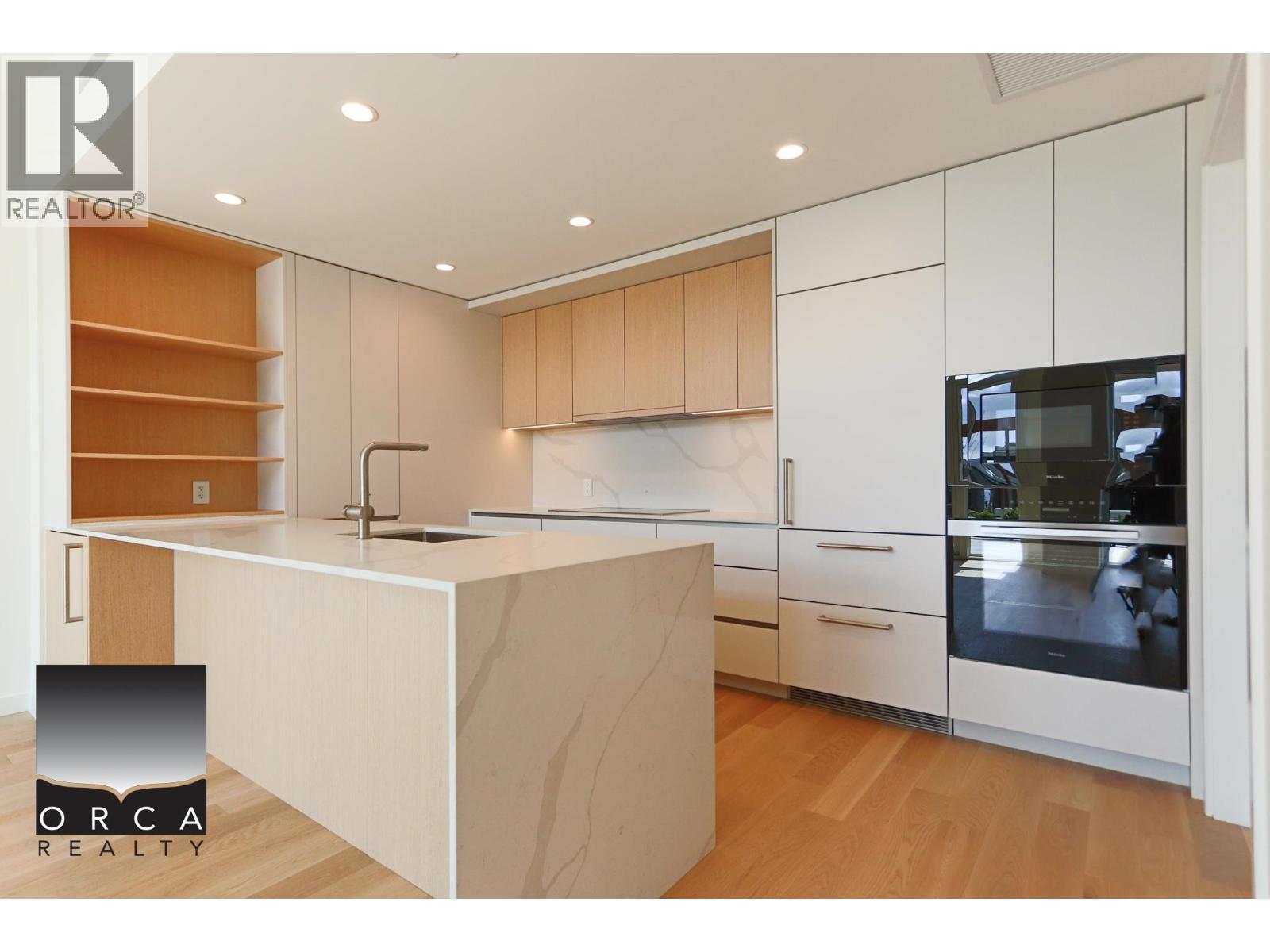 210 3963 Uplands Way, West Vancouver, British Columbia  V7S 0B9 - Photo 6 - R3112927