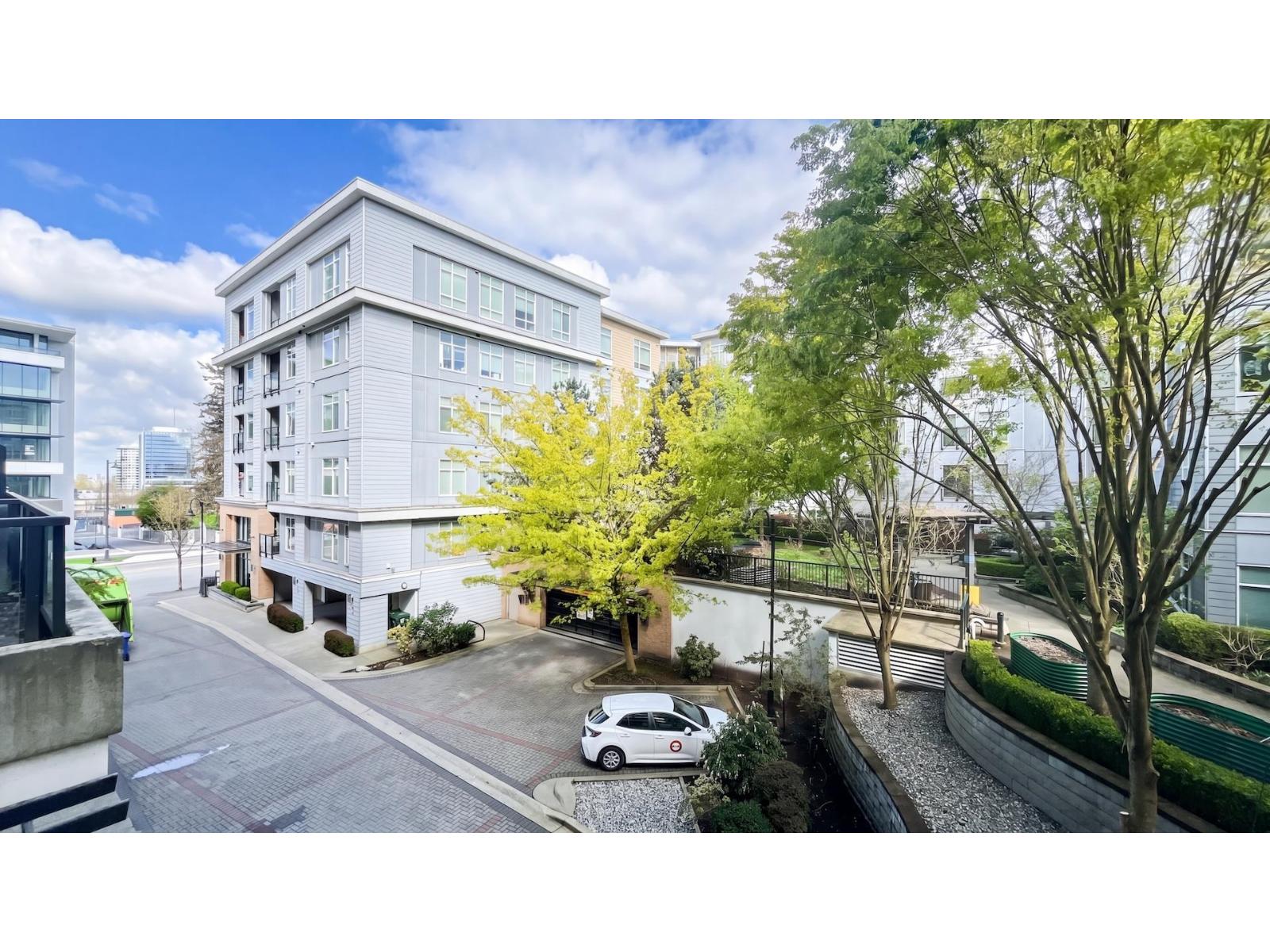 215 13733 107a Avenue, Surrey, British Columbia  V3T 0B7 - Photo 18 - R3113571