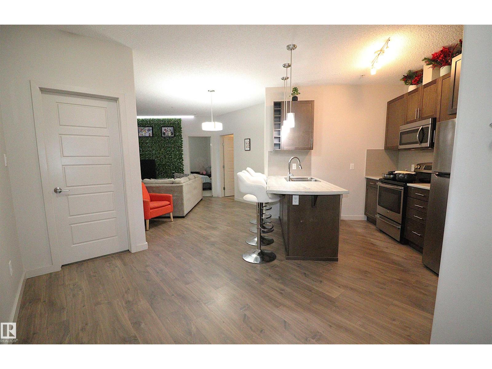 #110 1144 Adamson Dr Sw, Edmonton, Alberta  T6W 2X7 - Photo 9 - E4478703