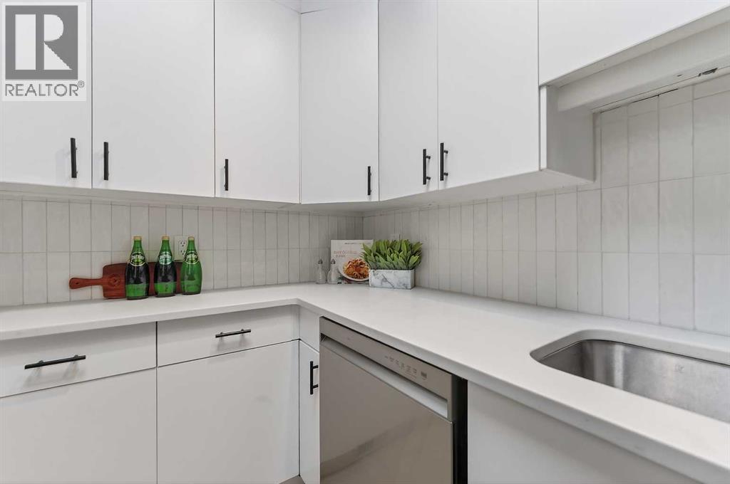 404, 4500 39 Street Nw, Calgary, Alberta  T3A 0M5 - Photo 21 - A2282720