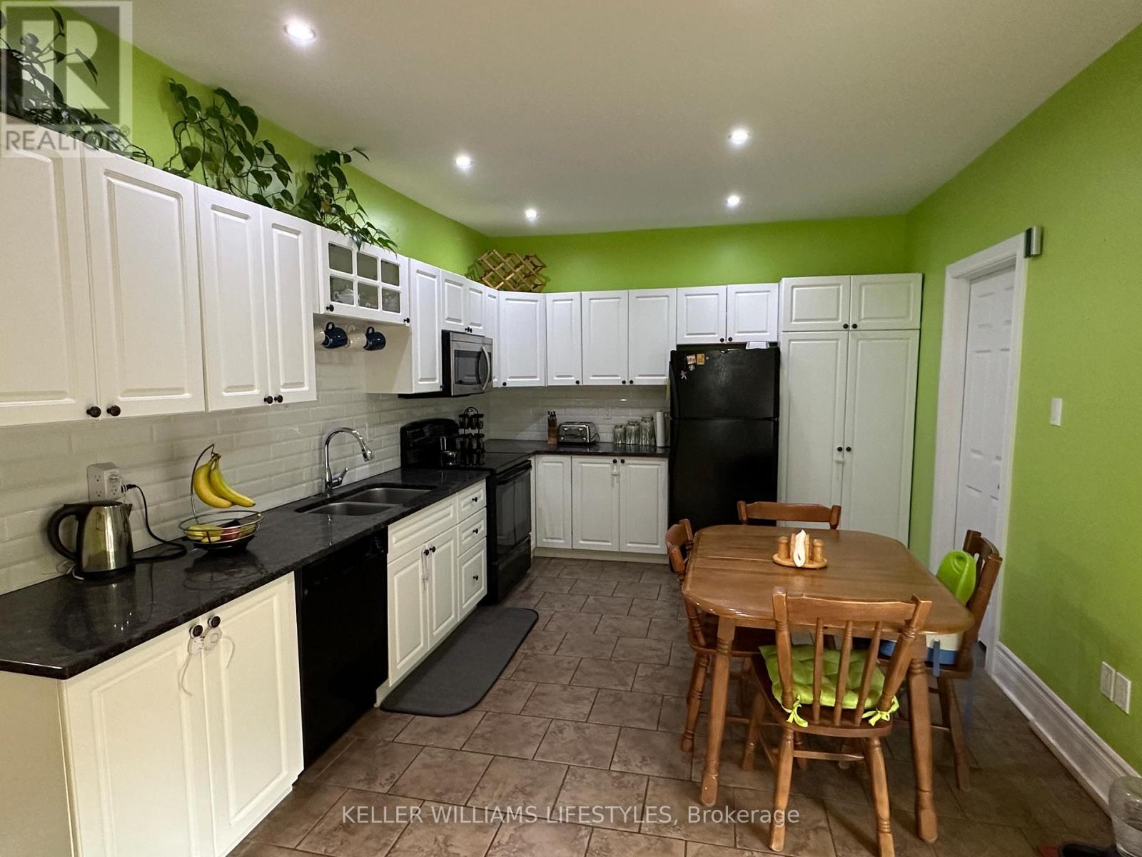 101 Emery Street E, London South, Ontario  N6C 2C9 - Photo 11 - X13022172