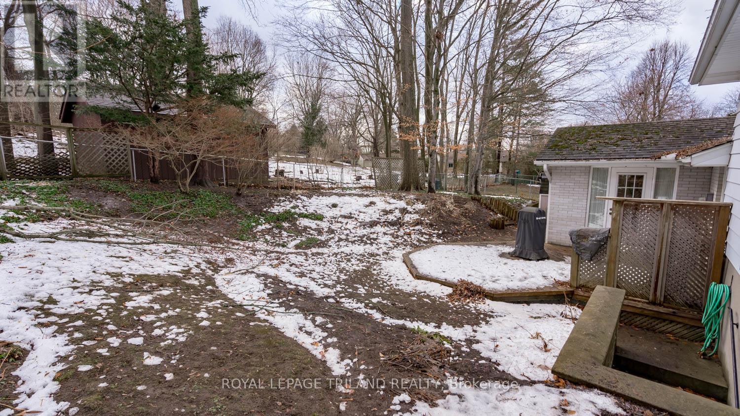 7 Briarhill Place, London East, Ontario  N5Y 1P7 - Photo 24 - X13022184