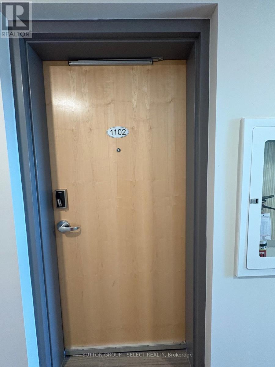 1102 - 99 Pond Mills Road, London South, Ontario  N5Z 3X3 - Photo 3 - X13022224