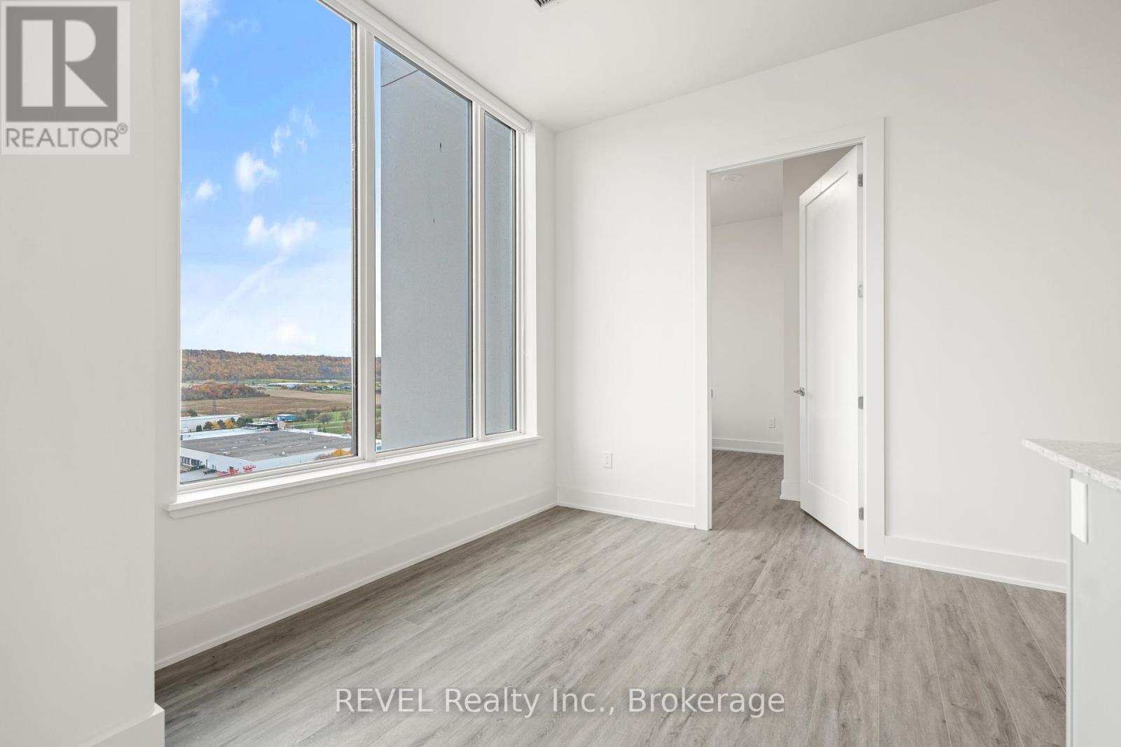 1907 - 385 Winston Road, Grimsby, Ontario  L3M 4E8 - Photo 23 - X12780094