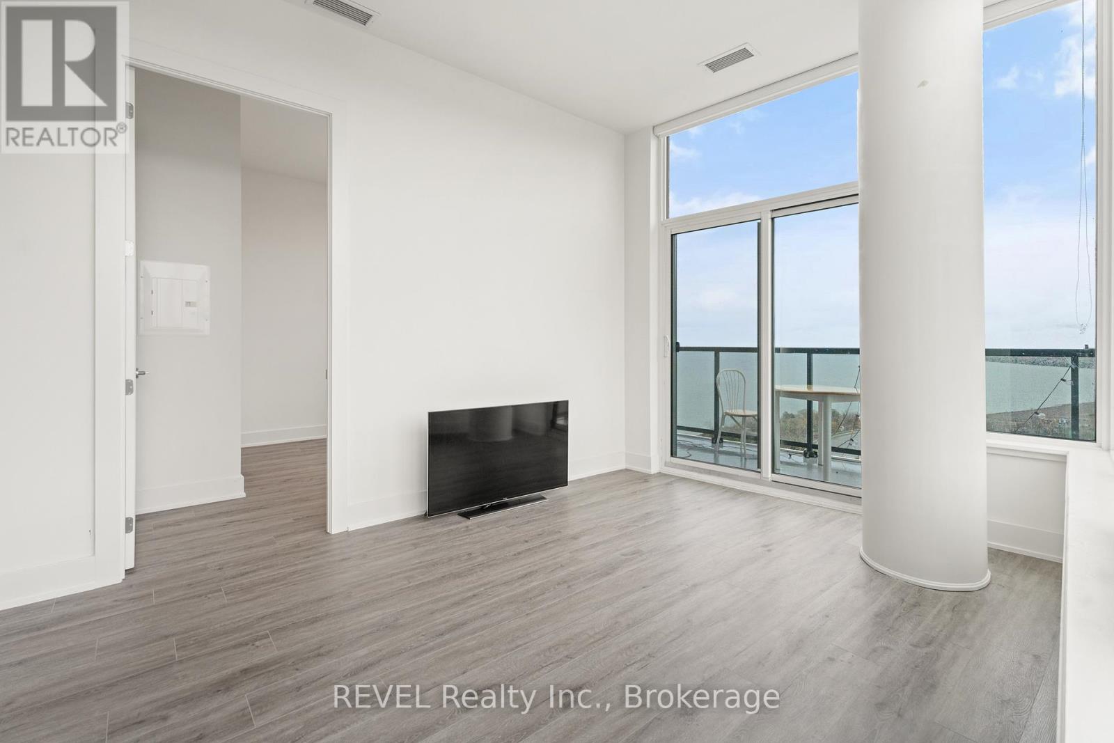 1907 - 385 Winston Road, Grimsby, Ontario  L3M 4E8 - Photo 10 - X12780094