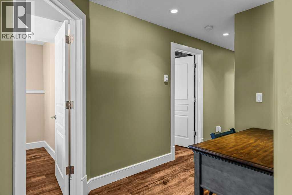 49, 127 Carey, Canmore, Alberta  T1W 2R3 - Photo 34 - A2301101