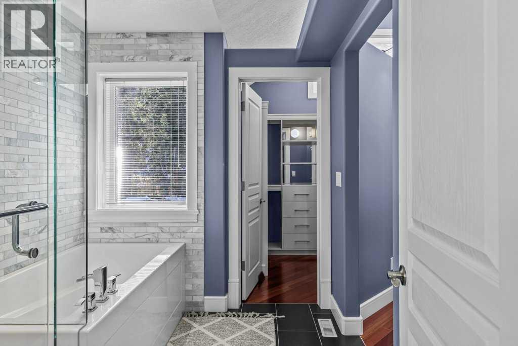 49, 127 Carey, Canmore, Alberta  T1W 2R3 - Photo 25 - A2301101