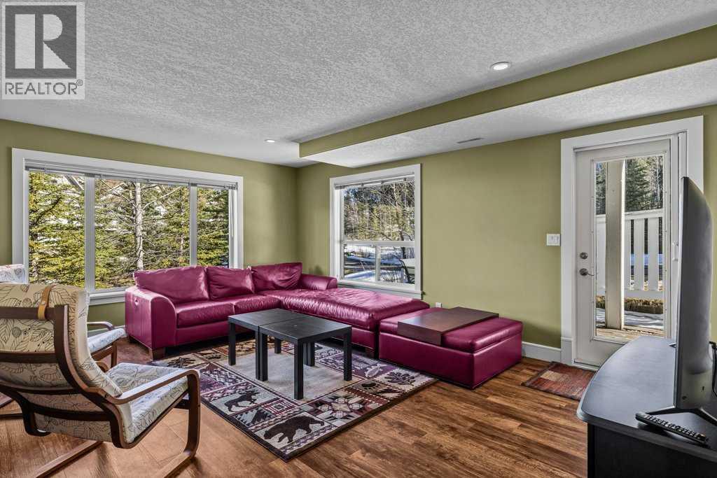 49, 127 Carey, Canmore, Alberta  T1W 2R3 - Photo 37 - A2301101