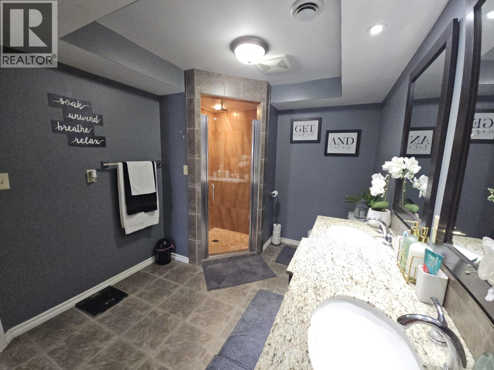 4709 45 Street NE, Chetwynd, British Columbia  V0C 1J0 - Photo 48 - 10380185