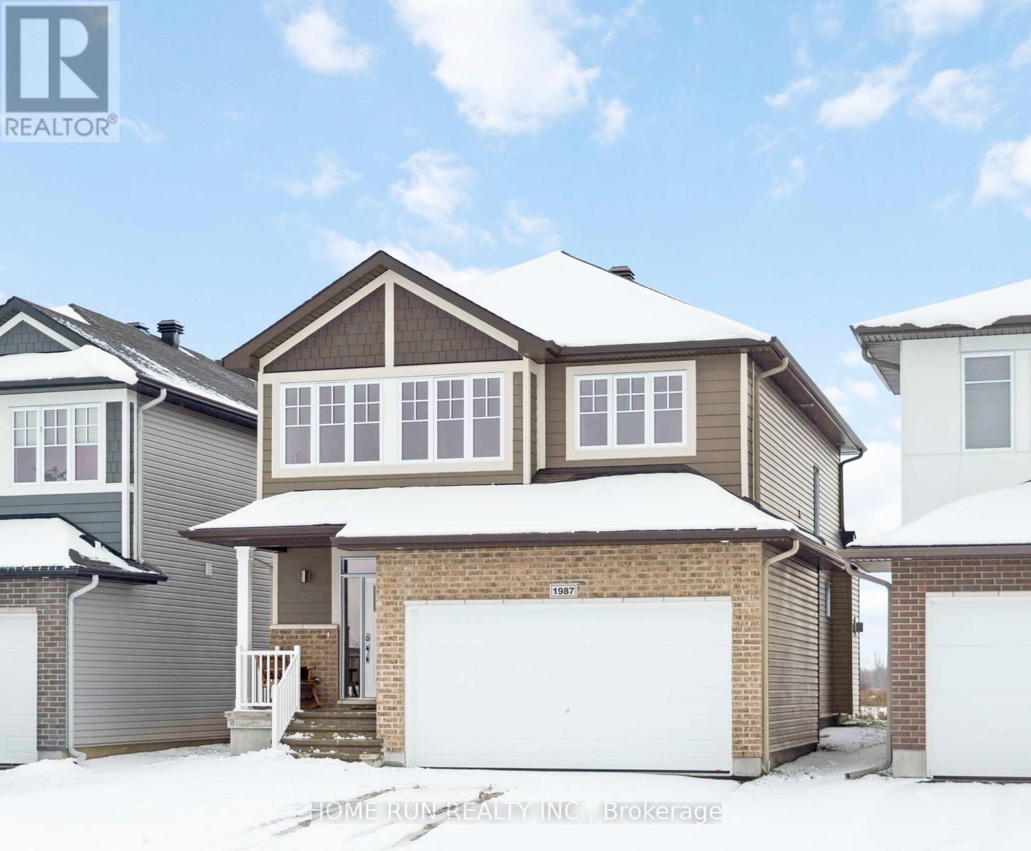 1987 ACOUSTIC WAY, Ottawa, Ontario