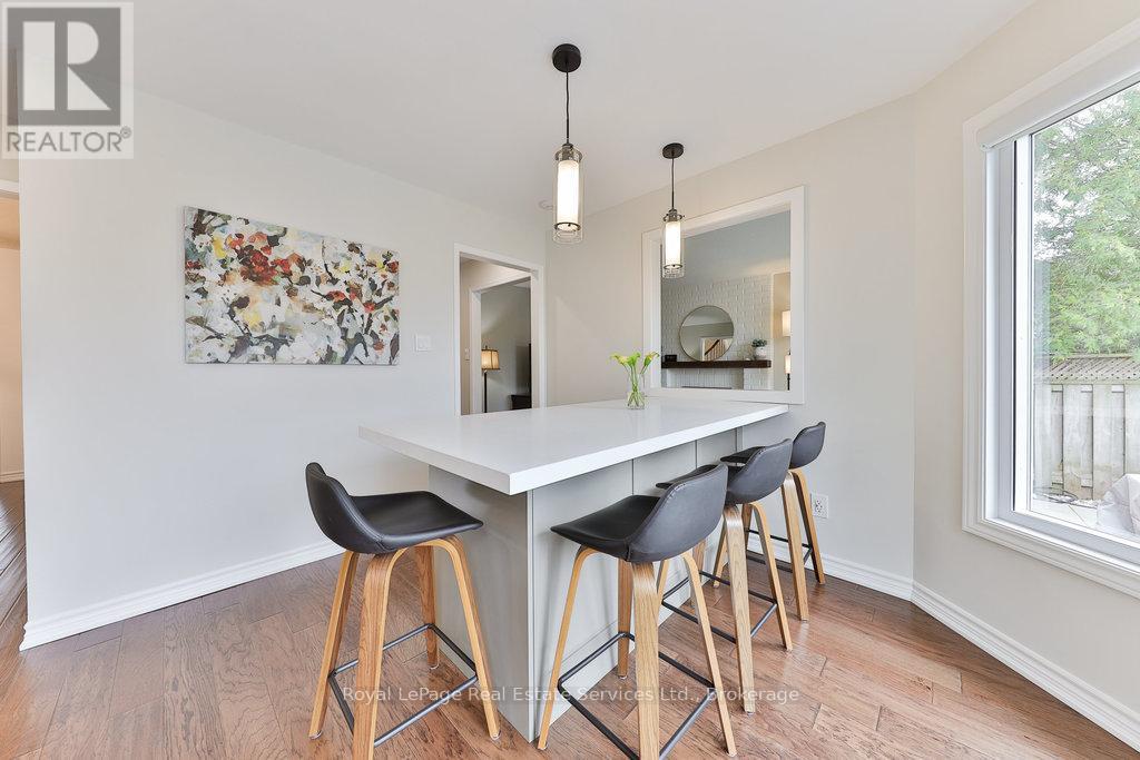 1531 Stoneybrook Trail, Oakville, Ontario  L6M 2R4 - Photo 14 - W13022096