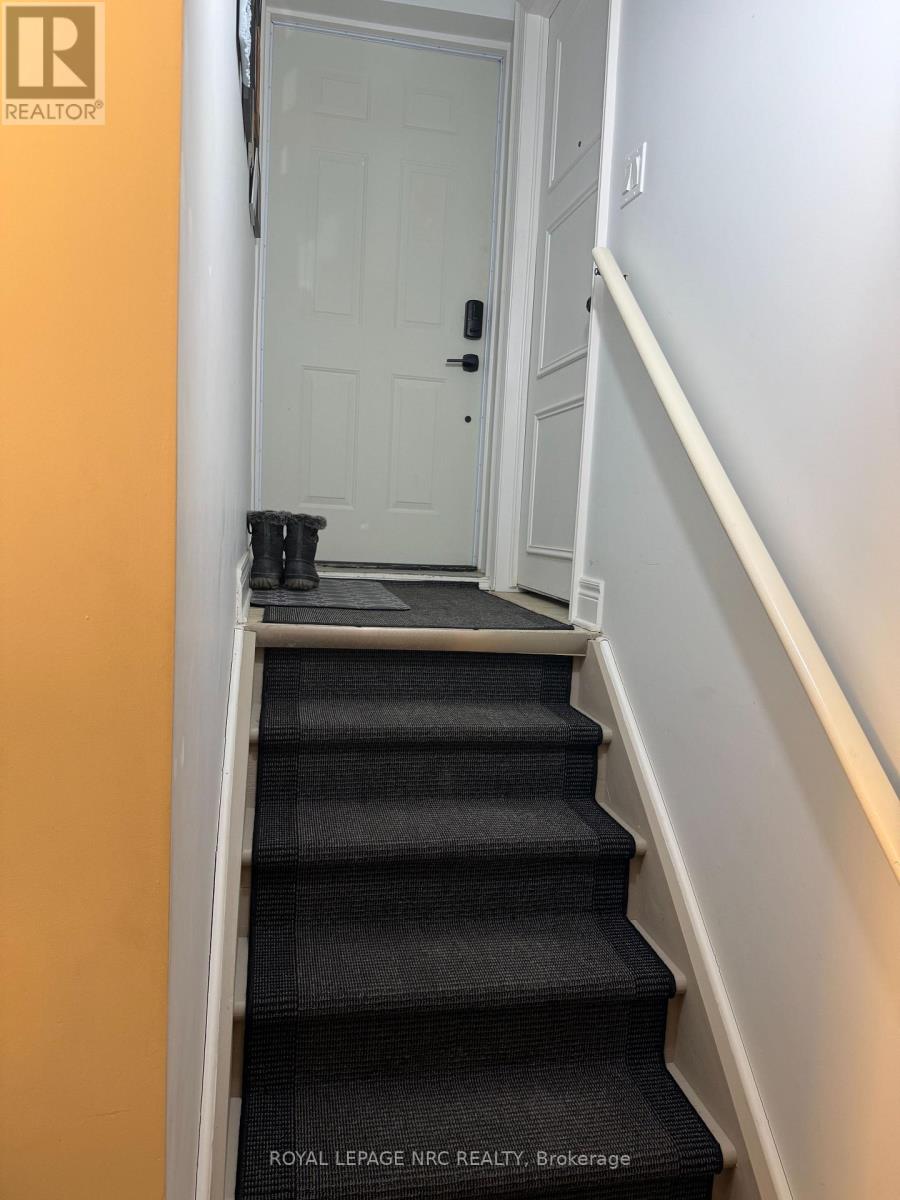 58 Loretta Drive, Niagara-On-The-Lake, Ontario  L0S 1T0 - Photo 3 - X13022020