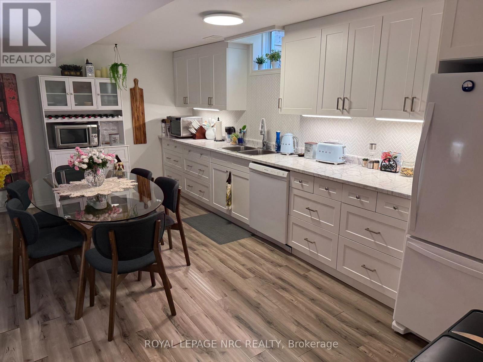 58 Loretta Drive, Niagara-On-The-Lake, Ontario  L0S 1T0 - Photo 5 - X13022020