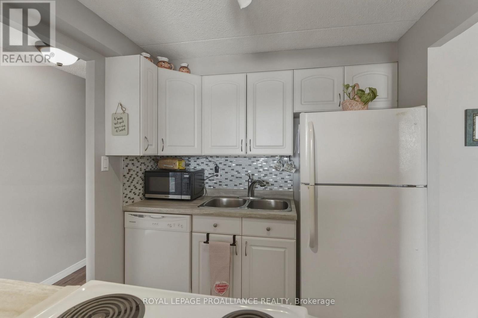 410 - 3 Apple Street, Brockville, Ontario  K6V 4X5 - Photo 17 - X13022088