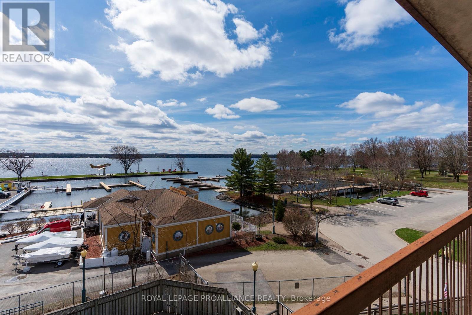 410 - 3 Apple Street, Brockville, Ontario  K6V 4X5 - Photo 3 - X13022088