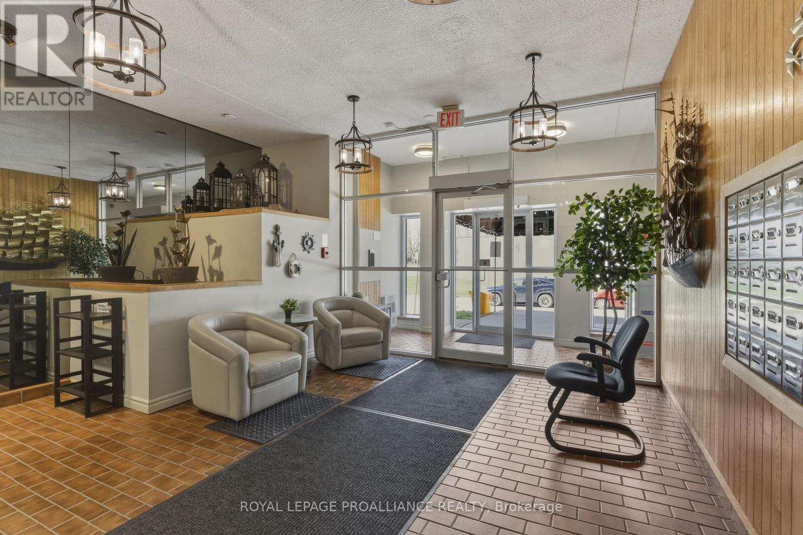 410 - 3 Apple Street, Brockville, Ontario  K6V 4X5 - Photo 8 - X13022088