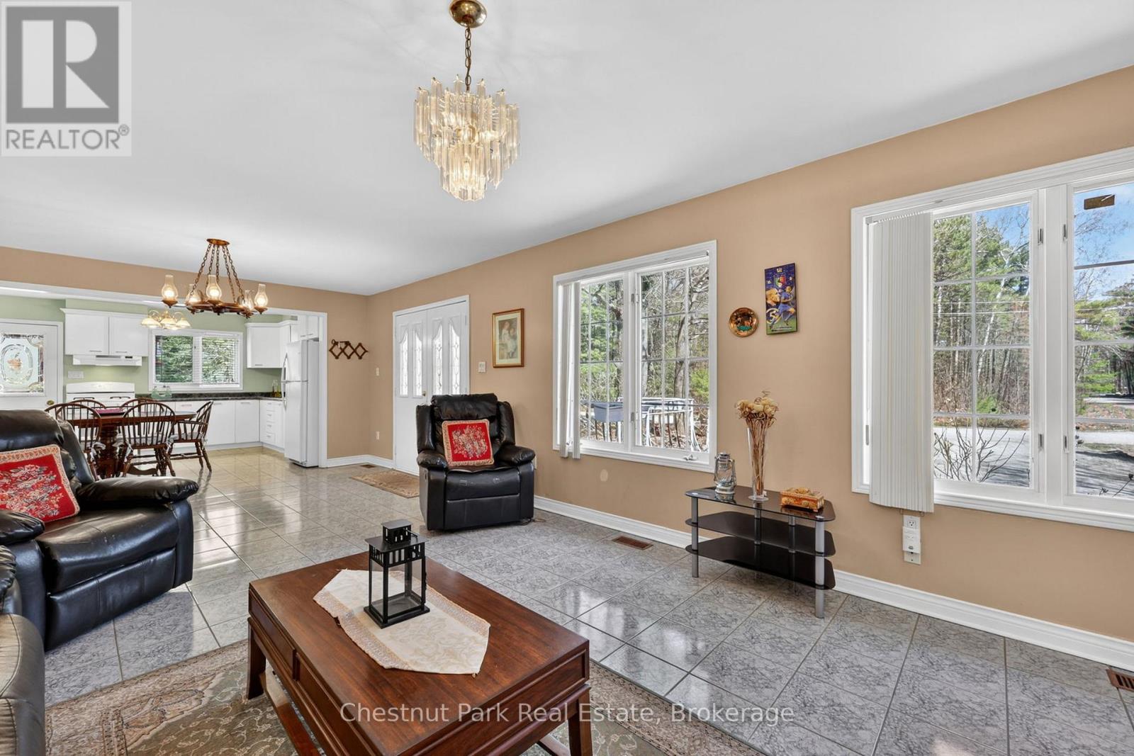 50 Vincent Circle, Tiny, Ontario  L0L 2T0 - Photo 12 - S13022186