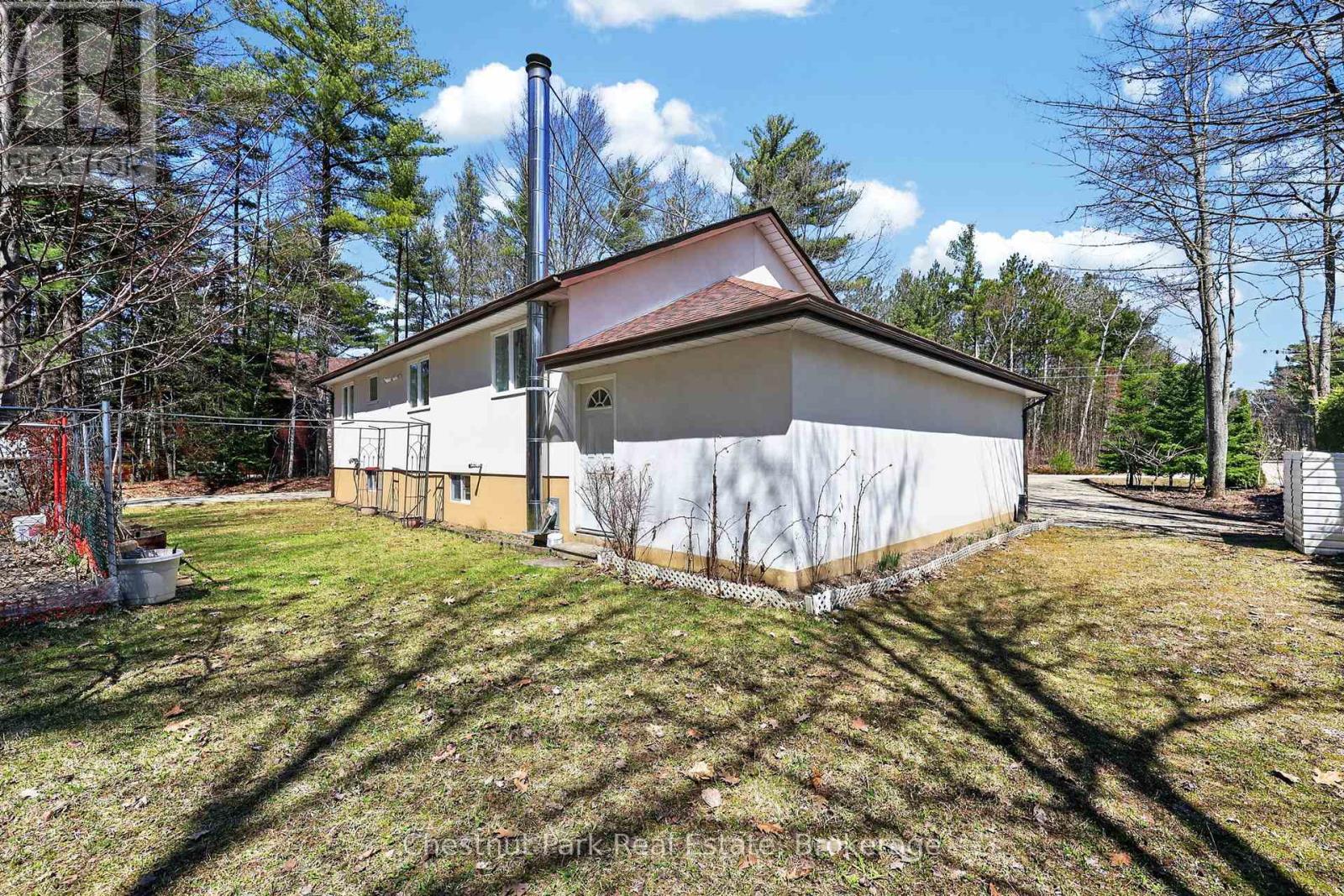 50 Vincent Circle, Tiny, Ontario  L0L 2T0 - Photo 34 - S13022186