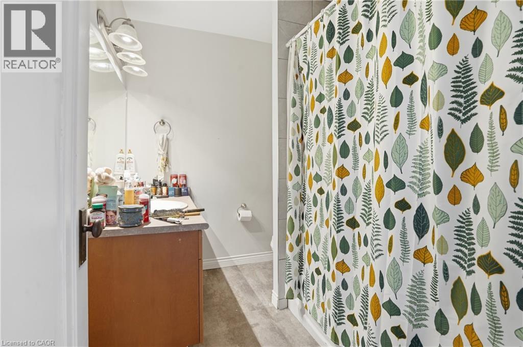 239 York Street, St. Catharines, Ontario  L2R 6G5 - Photo 10 - 40822615