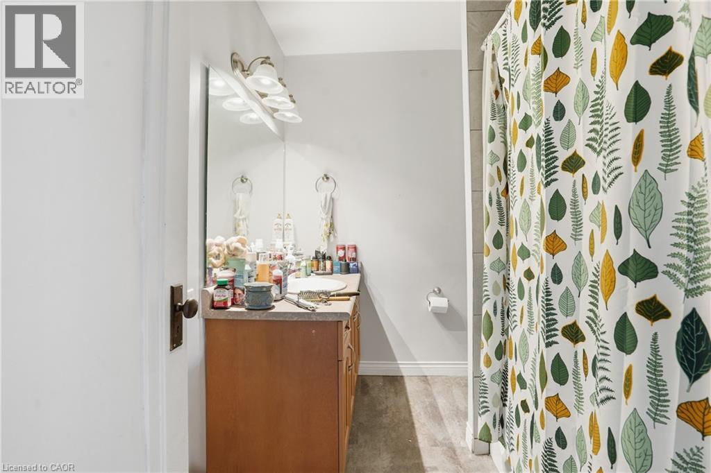 239 York Street, St. Catharines, Ontario  L2R 6G5 - Photo 13 - 40822615