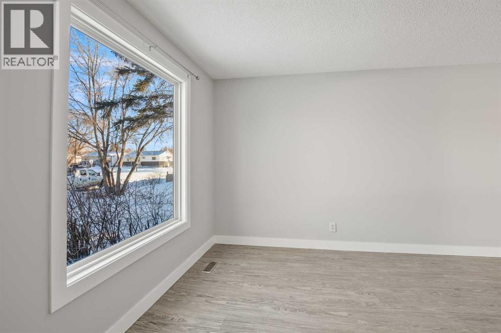 6007 59 Street, Red Deer, Alberta  T4N 5L1 - Photo 3 - A2302612