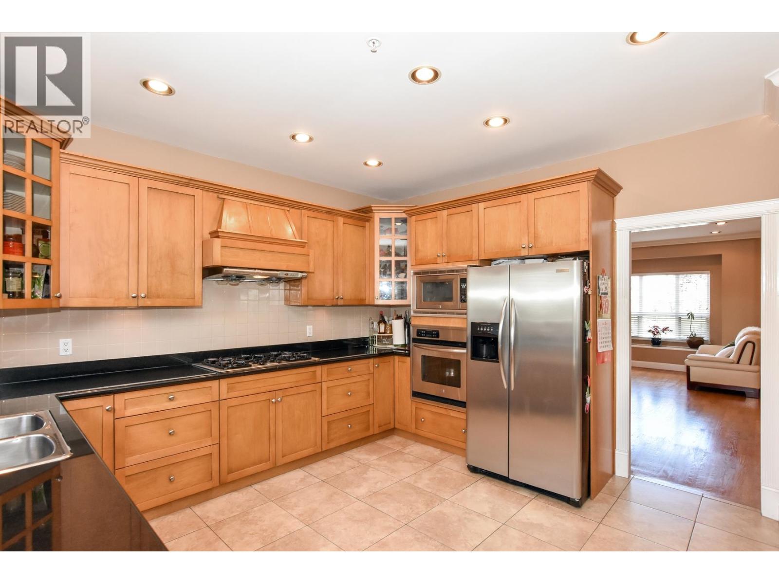 3506 Haida Drive, Vancouver, British Columbia  V5M 3Z4 - Photo 13 - R3113402