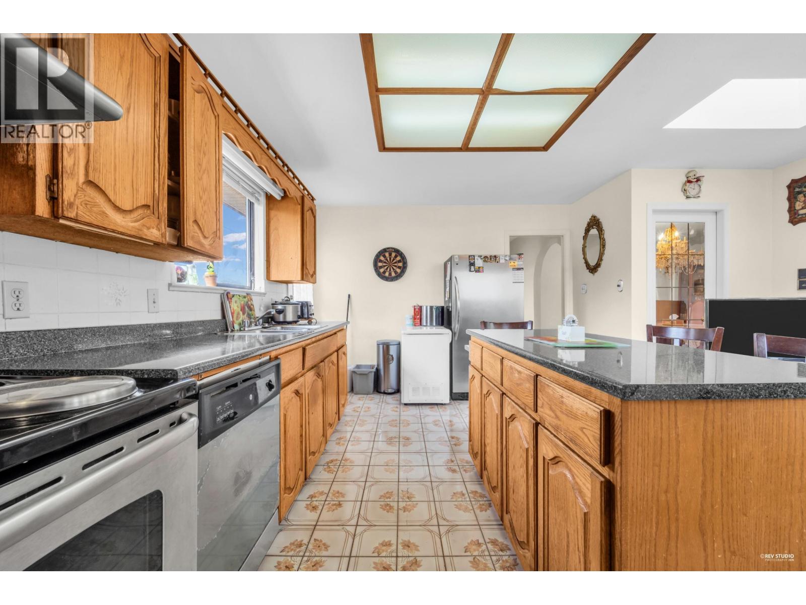 3088 School Avenue, Vancouver, British Columbia  V5R 5M8 - Photo 14 - R3113046