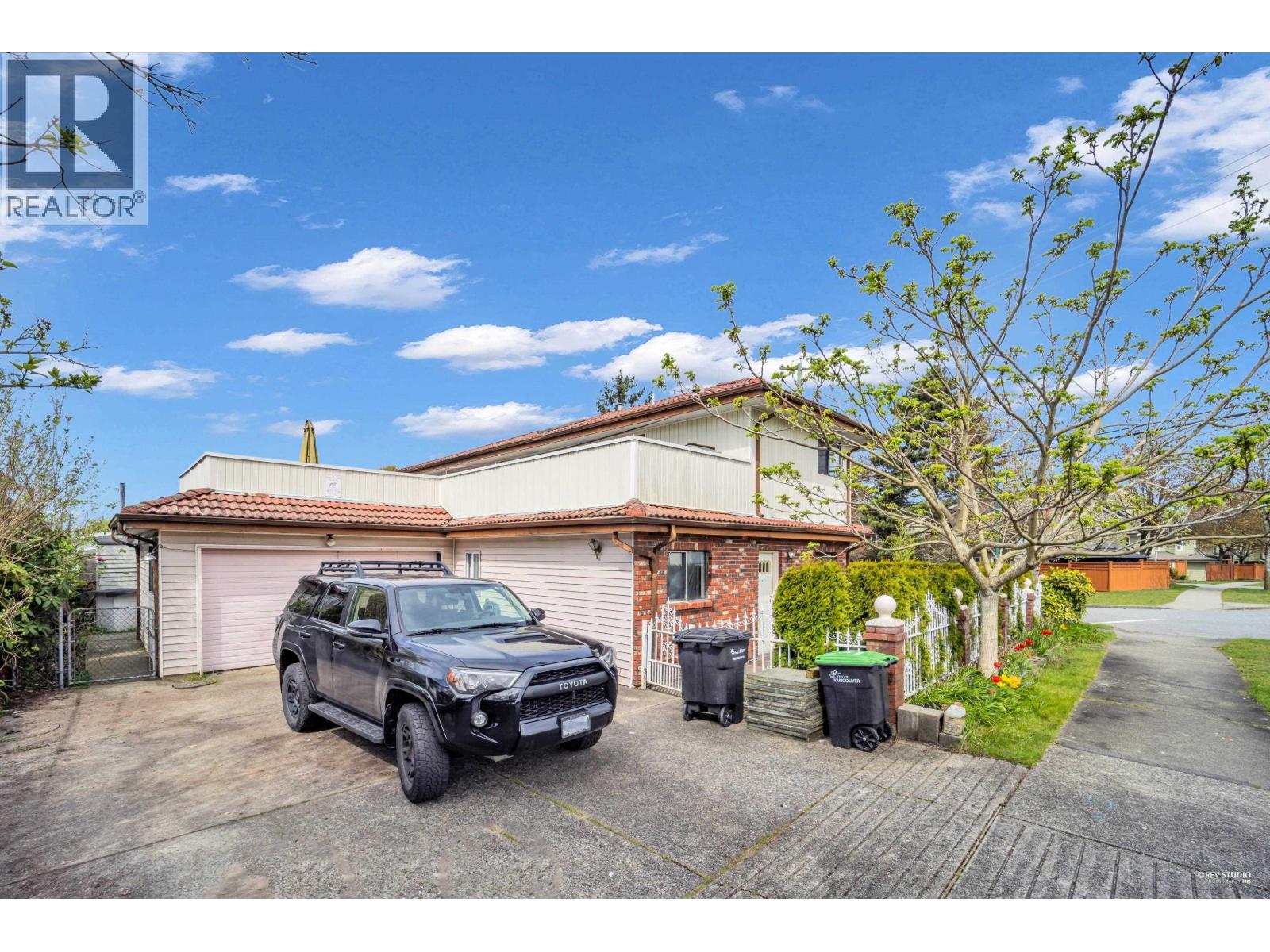 3088 School Avenue, Vancouver, British Columbia  V5R 5M8 - Photo 37 - R3113046