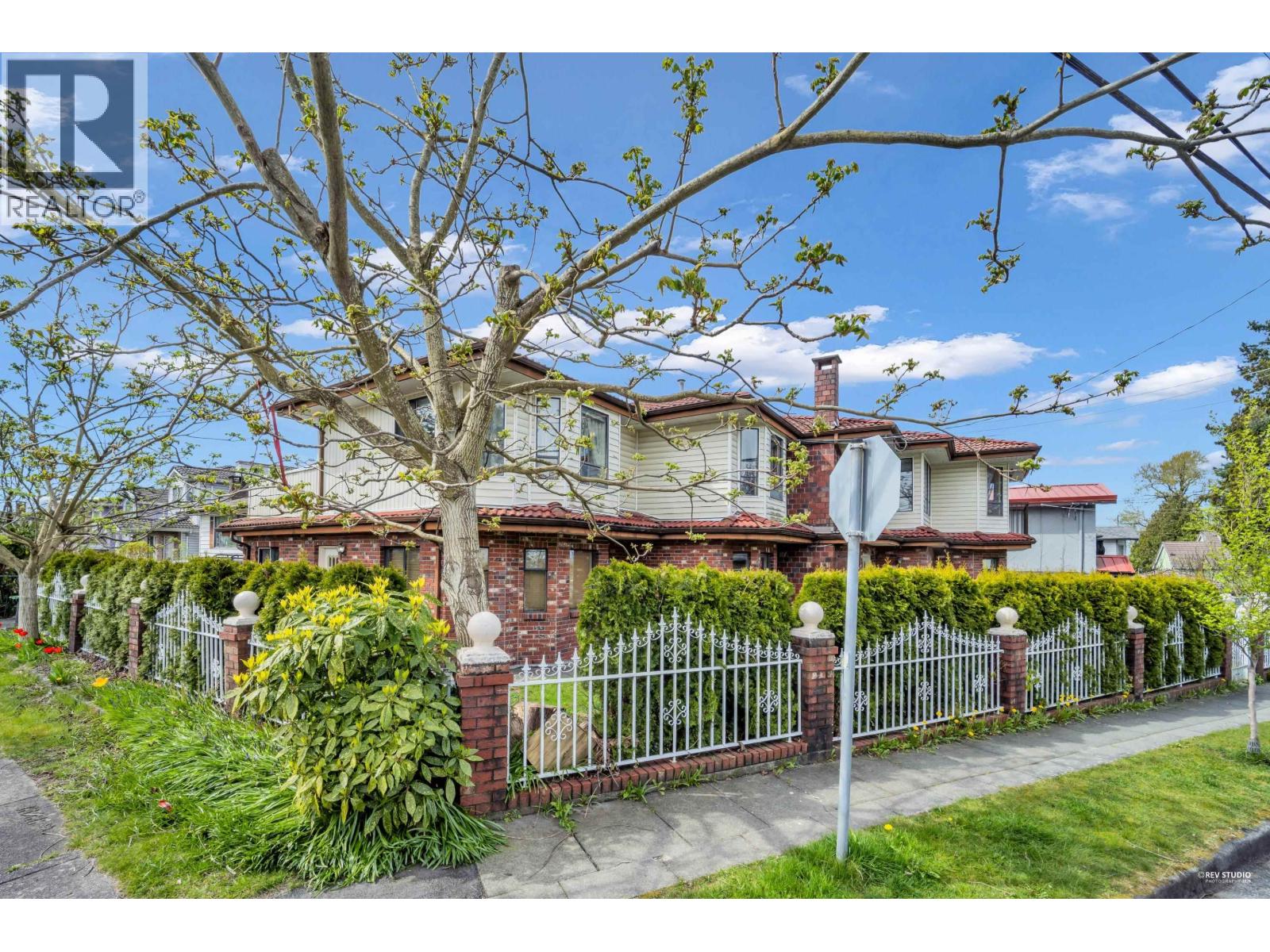 3088 School Avenue, Vancouver, British Columbia  V5R 5M8 - Photo 39 - R3113046