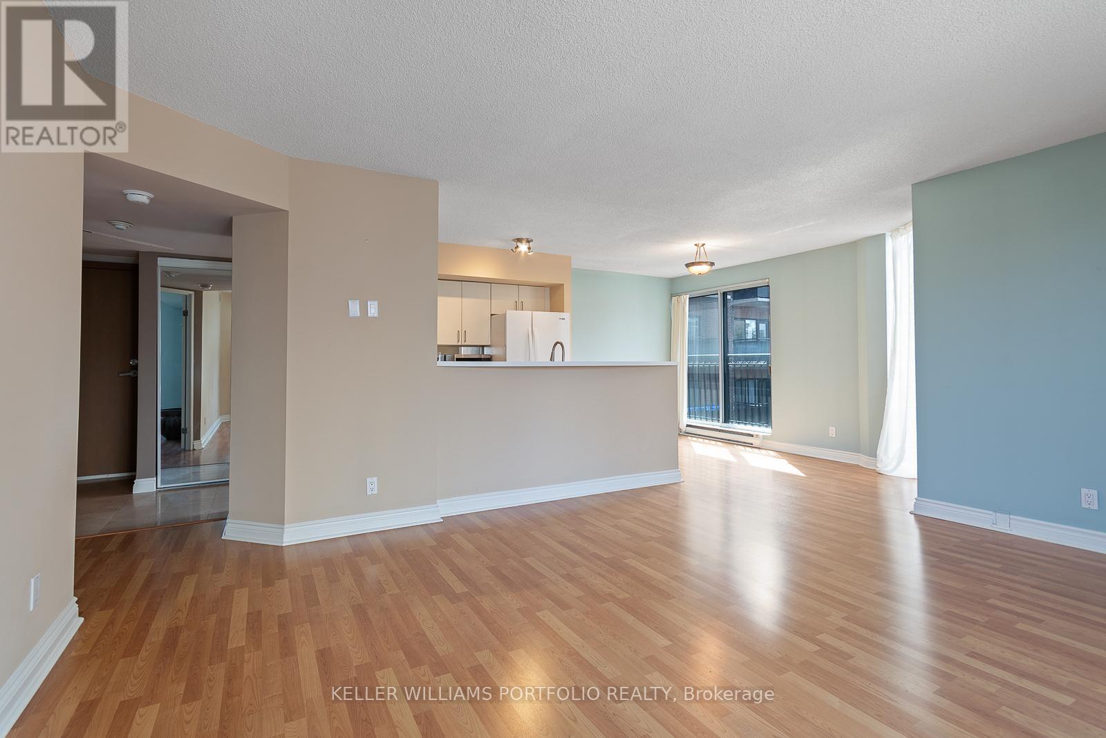 604 - 97 Lawton Boulevard, Toronto, Ontario  M4V 1Z6 - Photo 15 - C12937238